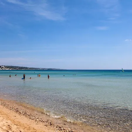 Affitto Monolocale Vicino Mare E Servizi M608 דירה טורה ואדו